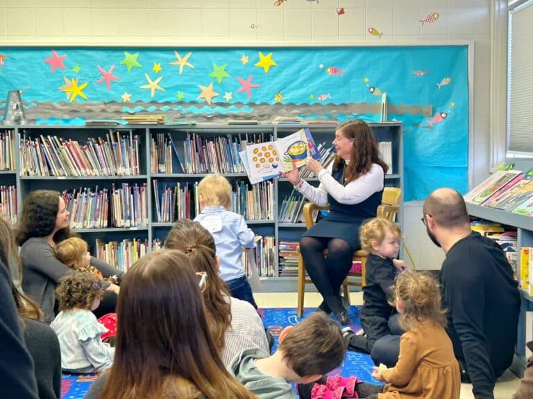 A Joyful Shabbat Celebration at Calgary Jewish Academy’s PJ Goes to Preschool